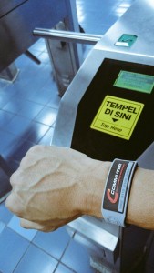 Gelang E-Ticket KRL