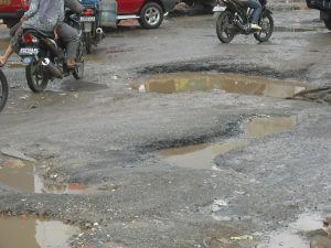 Jalan Rusak