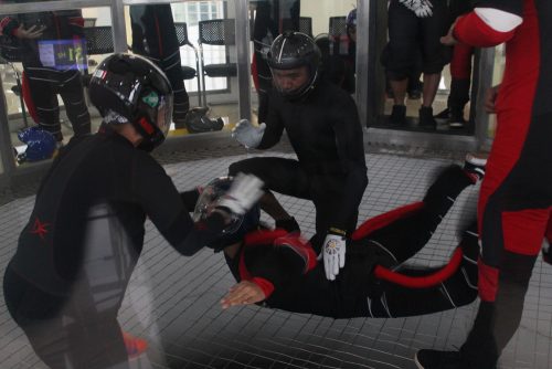 Indoor Skydiving Vertical Windtunnel Di Batujajar Bandung Jadi Solusi Sarana Berlatih Olahraga Ekstrim Sky Diving Jakartakita Com